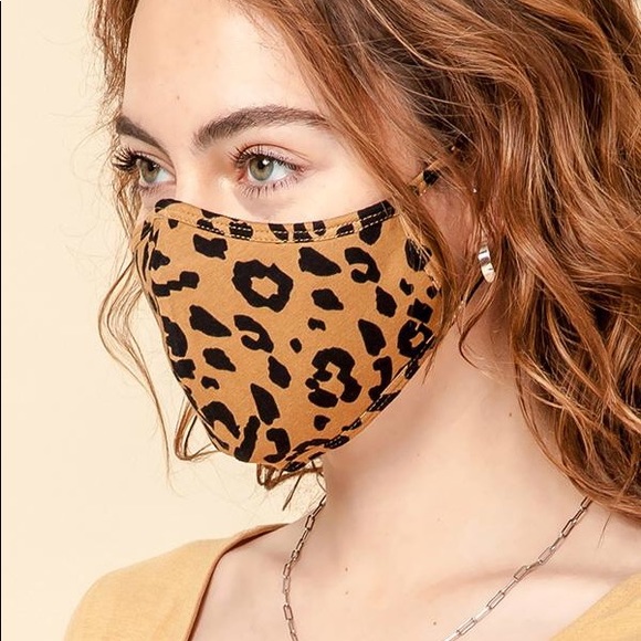 2 Solid + Leopard Print Face Mask Pack - Picture 2 of 6